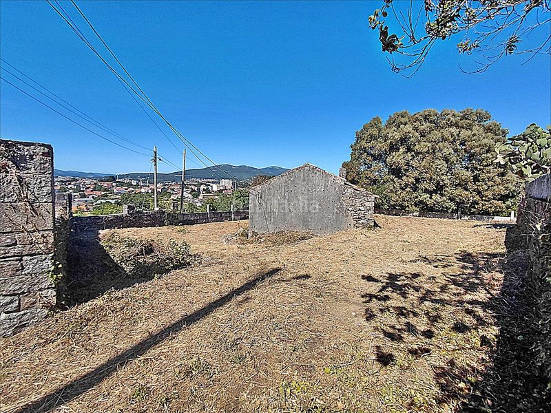 Foto bacae9b3-eb26-47e9-83b0-3446cc7f378c. House with parking in Sobrán Vilagarcía de Arousa