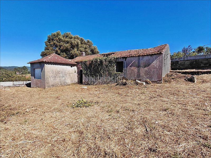 Foto defb267a-9ded-40f6-8fb6-169f867ac371. House with parking in Sobrán Vilagarcía de Arousa