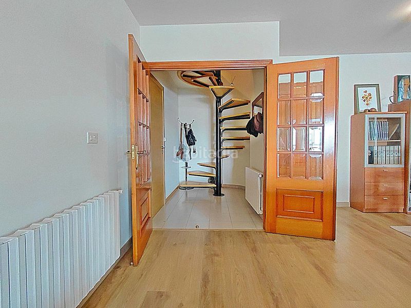 Foto 40b4f98a-d3f9-4ee5-8e8b-6b23289e0768. Casa amb calefacció aparcament a Cambados