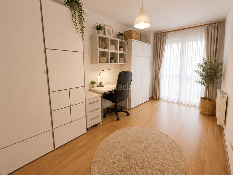 Foto 65d57501-9382-49d4-88d8-9a6492a686e6. Apartament amb calefacció a Rianxo