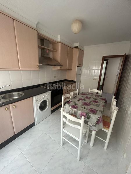 Foto 032e479e-62ec-4103-9d0e-800c13d22900. Rent flat in Pobra do Caramiñal (A)