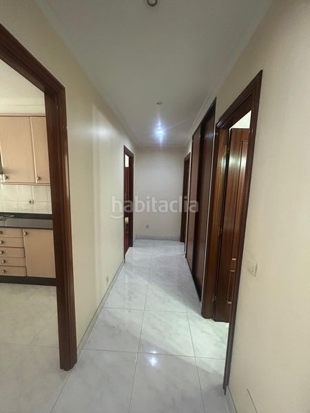 Foto 9a2fe182-7342-4ed7-b9a9-2f015a514218. Rent flat in Pobra do Caramiñal (A)