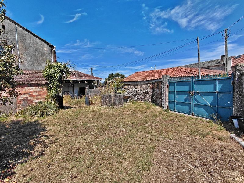 Foto 1c609aa2-e1d6-4153-956c-6602728a93ce. Casa amb aparcament a Portas