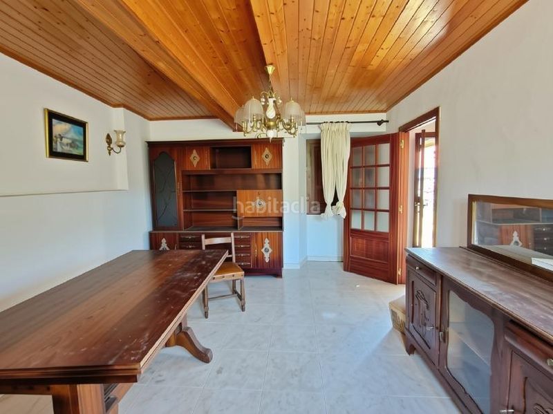 Foto 1d0cd192-bc23-46e8-894d-25e1e2938b9c. Casa amb aparcament a Portas