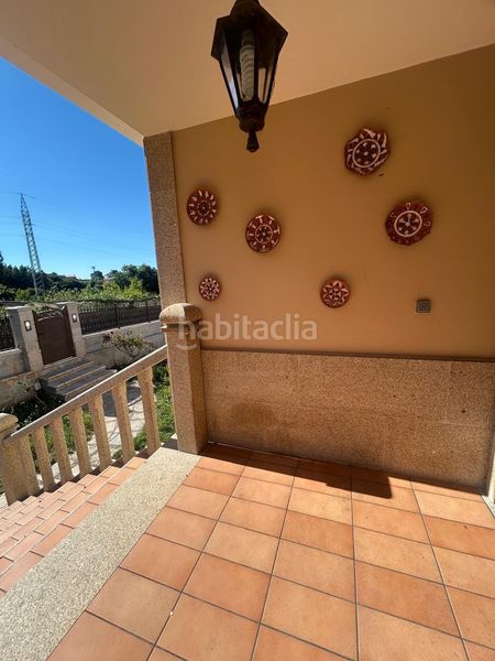 Foto b459f368-d621-4607-b6a8-3ffd264c7de8. Chalet mit heizung parking in Pobra do Caramiñal (A)
