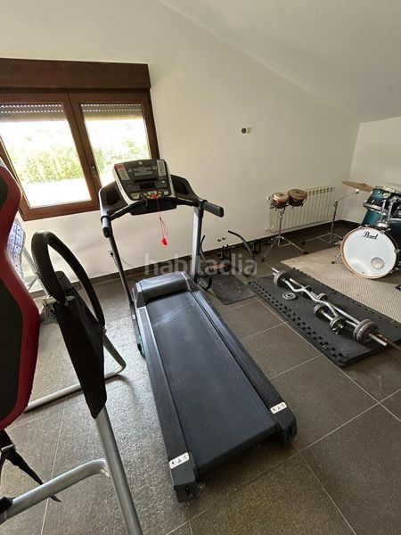 Foto b93c08cb-bb28-4880-a551-6885f8f440fe. Chalet mit heizung parking in Pobra do Caramiñal (A)