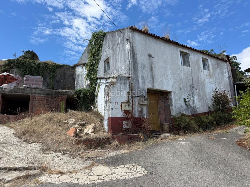 Foto e1ec0720-350a-43f4-9d41-5ccd55250b3c. Casa  con terreno para restaurar en Boiro