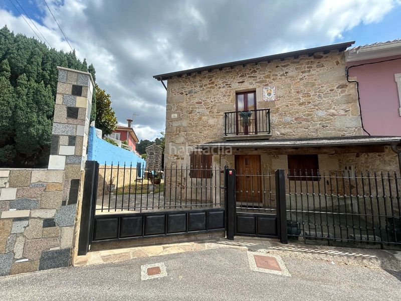 Foto 1c35dc9b-d853-4732-aa95-25f408c5fc6f. Casa amb calefacció aparcament a Boiro