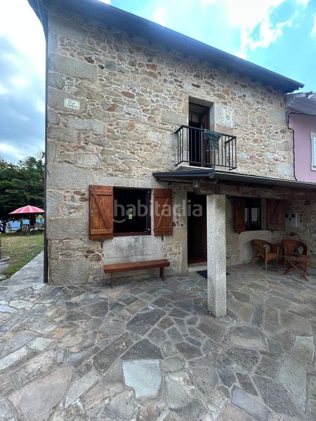 Foto 3f66f22e-0e61-4eda-88b2-9064e44c5ebc. Casa amb calefacció aparcament a Boiro