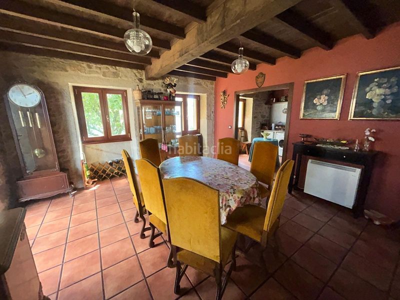 Foto 44328a7c-6897-42c4-b7b4-16a68f453fe3. Casa amb calefacció aparcament a Boiro