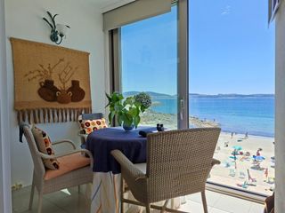Appartement  Camelias 3. Piso en la mejor zona de sanxenxo  primera linea de playa silgar