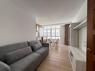 Rent Studio in Boiro. Estudio reformado en el corazón de boiro  ideal para parejas