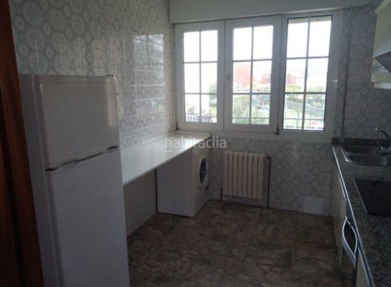 Foto 102e83ea-e37d-4b7e-a4cb-6333444ecad4. Casa amb aparcament a Pobra do Caramiñal (A)