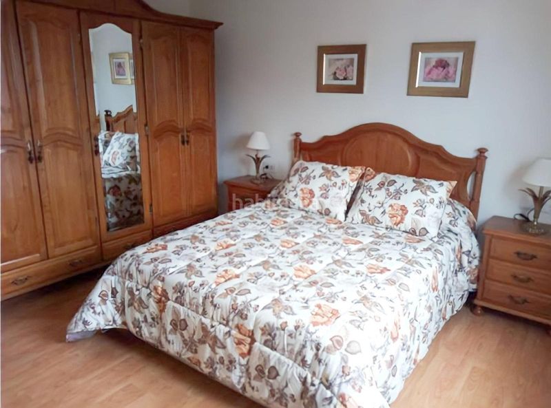 Foto dd81b485-d473-4ba0-a34c-86eed8cb75b2. Casa amb aparcament a Pobra do Caramiñal (A)