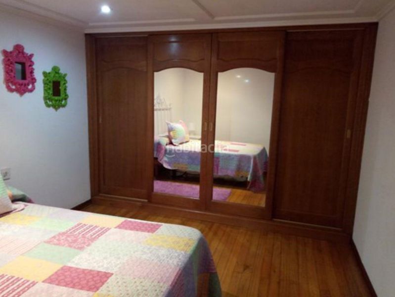 Foto e88855eb-41b7-461a-8f83-5e60527e00f7. Casa amb aparcament a Pobra do Caramiñal (A)