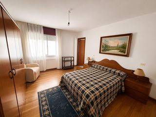 Rent Apartment in Boiro. Piso en alquiler temporada escolar