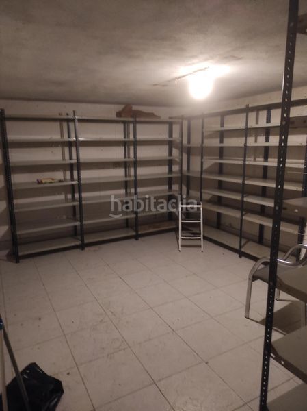 Foto a6674adf-0cf8-401b-aa13-d219c2241e53. Local comercial a Grove (O)