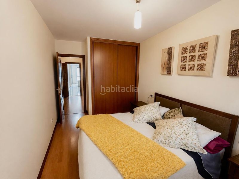 Foto b70aa2da-5ff3-40c6-8282-91f8260e8e4b. Pis amb calefacció aparcament a Boiro
