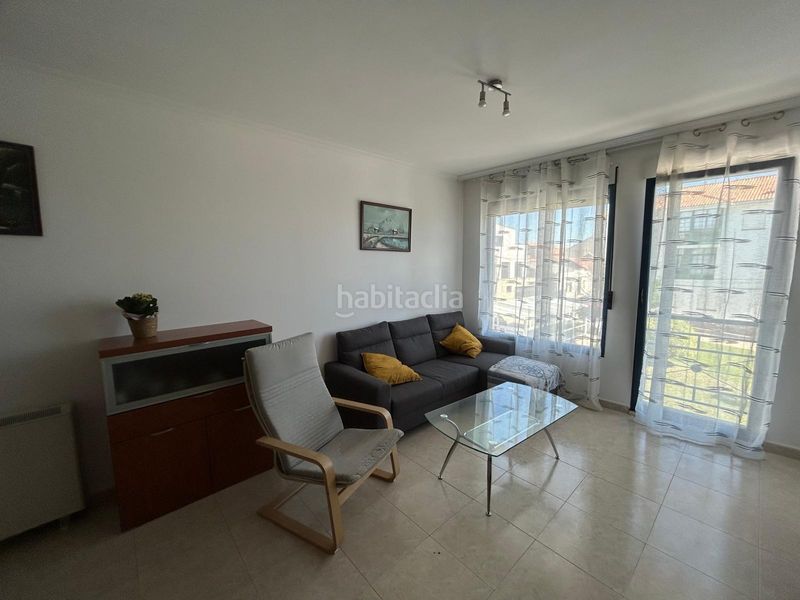 Foto 11104178-f617-4c3e-8bc7-c2d37e64a274. Rent flat with parking in Aguiño Ribeira
