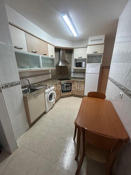 Foto e59d0b84-1a92-4683-850a-4eeae62a49f6. Rent flat with parking in Aguiño Ribeira