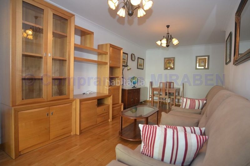 Foto 1f28e1ac-cdc6-41b1-a8a7-6f2cbc4c2137. Location appartement dans calle cimadevila 41 dans Boiro