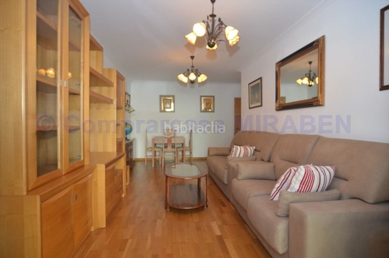 Foto 6e199d14-8669-472b-a2ab-bdba5dab6504. Location appartement dans calle cimadevila 41 dans Boiro