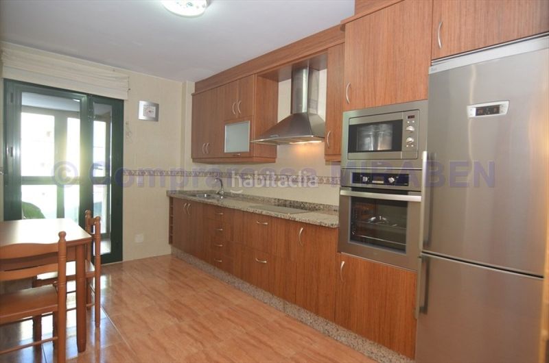 Foto e935cea6-8b70-4f05-a0b1-008cd46e491a. Location appartement dans calle cimadevila 41 dans Boiro