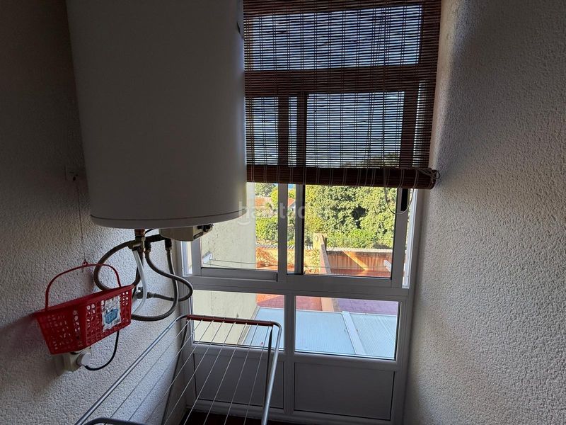 Foto 70223af0-3e0e-4eef-9a57-91e94e09e7de. Alquiler apartamento piso de alquiler anual en Rianxo
