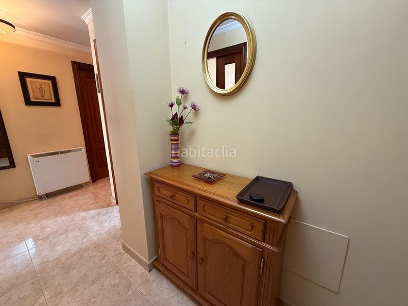 Foto b8b647d8-8dd3-4505-b8a8-f36841c825f5. Alquiler apartamento piso de alquiler anual en Rianxo