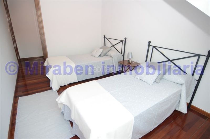 Foto 52b4e2a1-8443-4838-b205-c8b9f0c22f0a. Rent duplex in lugar saltiño 14 in Boiro