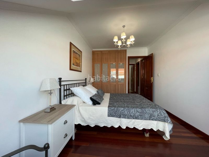 Foto 576b6882-c9ef-44a8-8b42-e3d9f4872898. Rent duplex in lugar saltiño 14 in Boiro