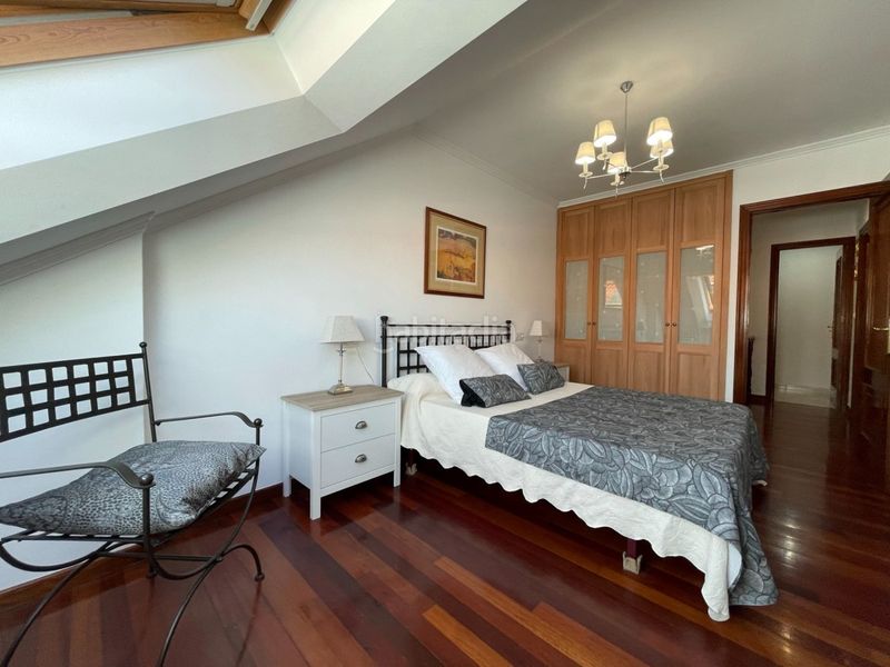 Foto 7e5cc832-81c8-49a4-b580-935dc7c5487a. Rent duplex in lugar saltiño 14 in Boiro