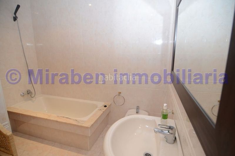 Foto 8437d482-c85c-47aa-ad0c-626bb802346c. Rent duplex in lugar saltiño 14 in Boiro