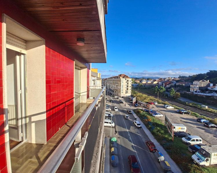 Foto 0fce3d0c-b315-4a44-9362-faf2c59aa4cf. Appartement dans avenida avenida rosalía de castro 107 dans Vilagarcía de Arousa