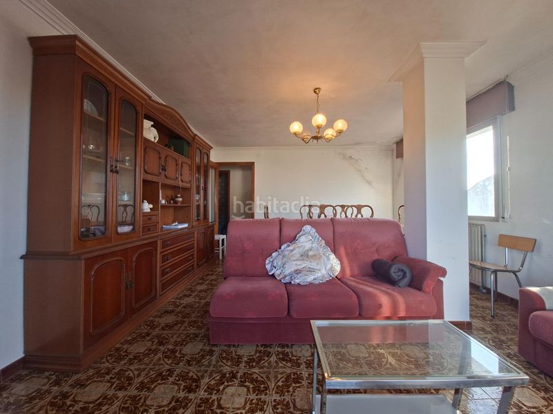 Foto 3aadd7e7-5de5-43d2-81b9-6d00dc38b664. Appartement dans avenida avenida rosalía de castro 107 dans Vilagarcía de Arousa
