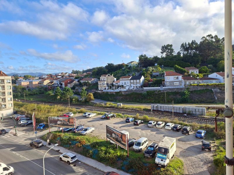 Foto 4b36e869-233b-4b90-a19d-205277c7f666. Appartement dans avenida avenida rosalía de castro 107 dans Vilagarcía de Arousa