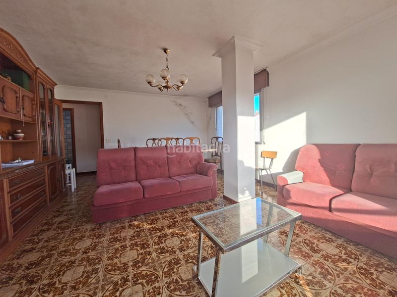 Foto 57aa4dfb-4d53-4ac4-b1bb-782e82f3f04a. Appartement dans avenida avenida rosalía de castro 107 dans Vilagarcía de Arousa