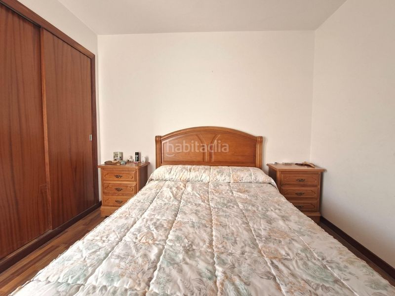 Foto b9f426b7-ead6-49c6-9e0a-effa338ffbef. Appartement dans avenida avenida rosalía de castro 107 dans Vilagarcía de Arousa