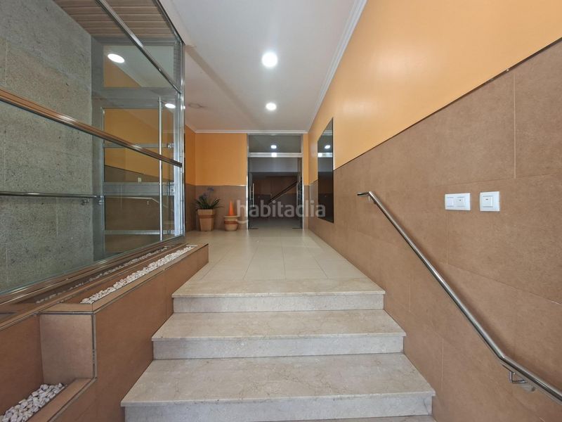 Foto c3c554fa-ee77-41cf-b42f-f17c8144337a. Appartement dans avenida avenida rosalía de castro 107 dans Vilagarcía de Arousa