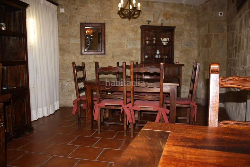 Foto 3d66ad22-f309-4e01-bd11-6966988556f6. Lloguer casa amb calefacció aparcament a Catoira
