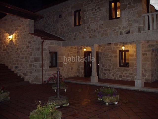 Foto 5040f8b4-f926-428e-babd-62d155404696. Lloguer casa amb calefacció aparcament a Catoira