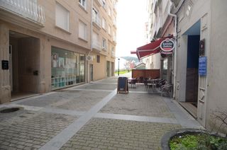 Rent Business premise  Calle tenencia. Bajo comercial en boiro centro