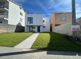 Wohngrundstück in Faxinde 12. Terreno edificable en castiñeiras os areeiros  254m2 con vistas