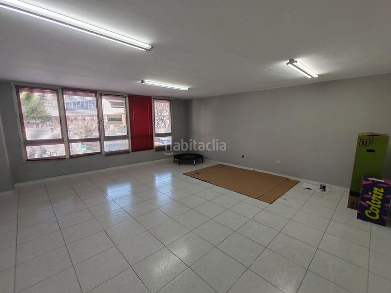Foto 51d425c4-e179-48e4-bc2e-d9d2818db549. Local comercial a Boiro