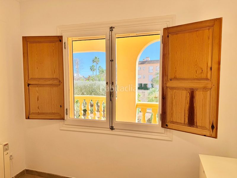 Foto a06577bc-793d-4e64-a447-6736ea07d38e. Apartament amb xemeneia aparcament piscina a Puerto Xàbia