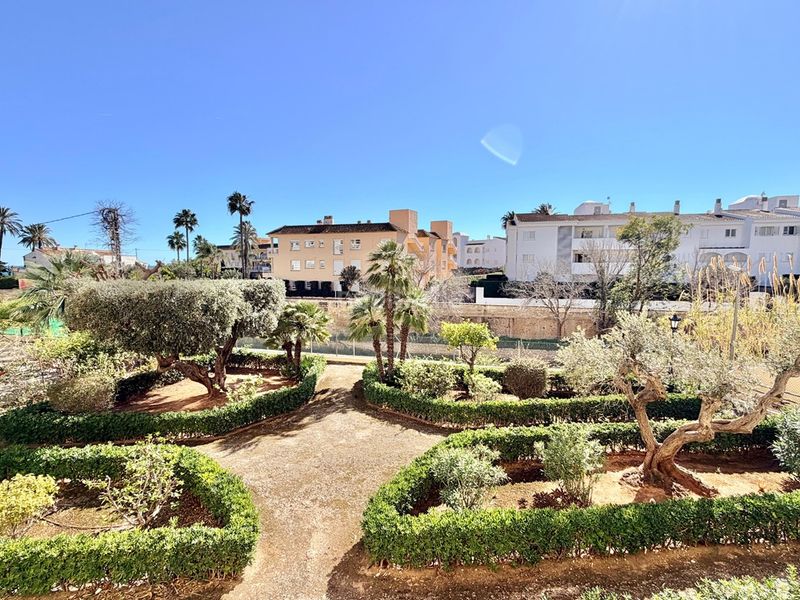 Foto dae2ee05-506e-4b68-bfa9-a152d2d06094. Apartament amb xemeneia aparcament piscina a Puerto Xàbia