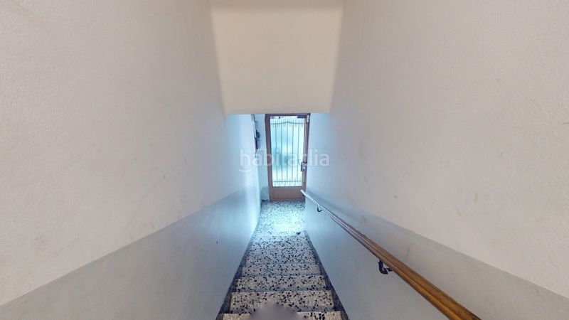 Foto 6895fc96-a312-4248-aad4-1141b308b12c. Casa adossada amb calefacció aparcament a Els Merinals Sabadell