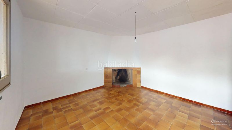 Foto f58b71dd-9fdb-4bca-a13b-827396193113. Casa adossada amb calefacció aparcament a Els Merinals Sabadell
