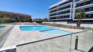 Rent Flat  Carrer martorell. Obra nueva en alquiler abrera