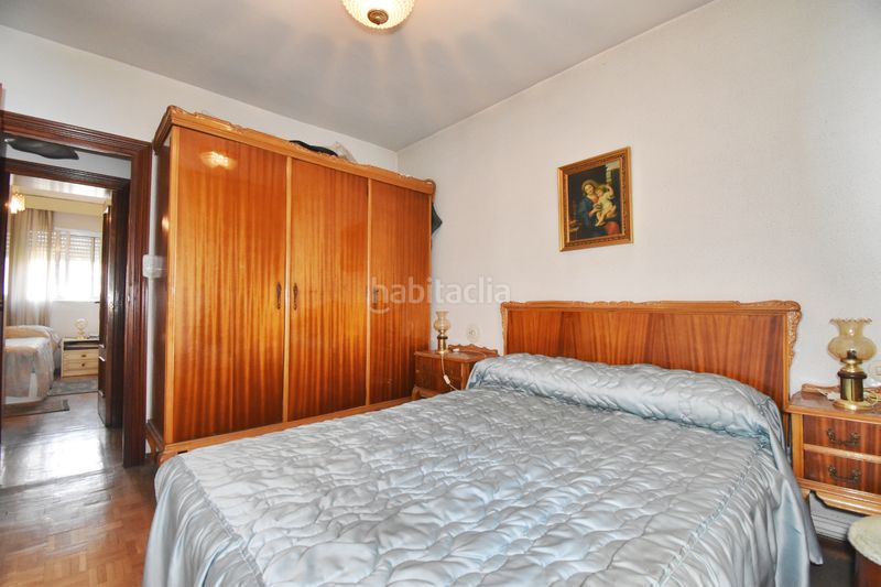 Foto 3549b54c-6e39-4e2b-aa5c-b04dd9d251bc. Flat with heating in Ventas Madrid